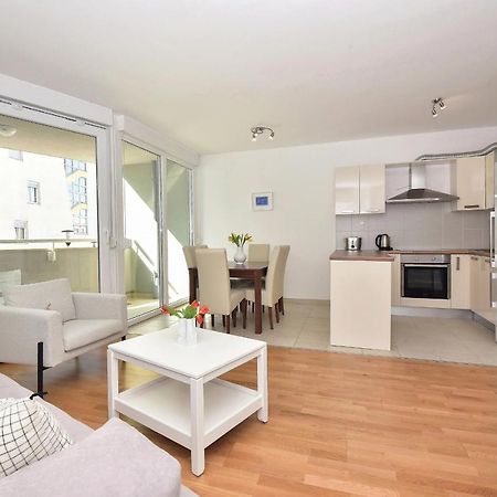 Sunshine Apartment Makarska Eksteriør billede
