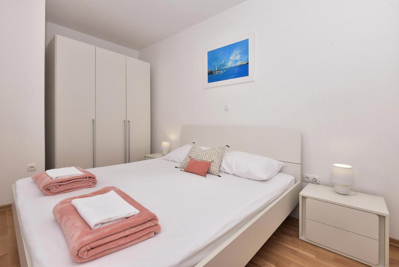 Sunshine Apartment Makarska Eksteriør billede