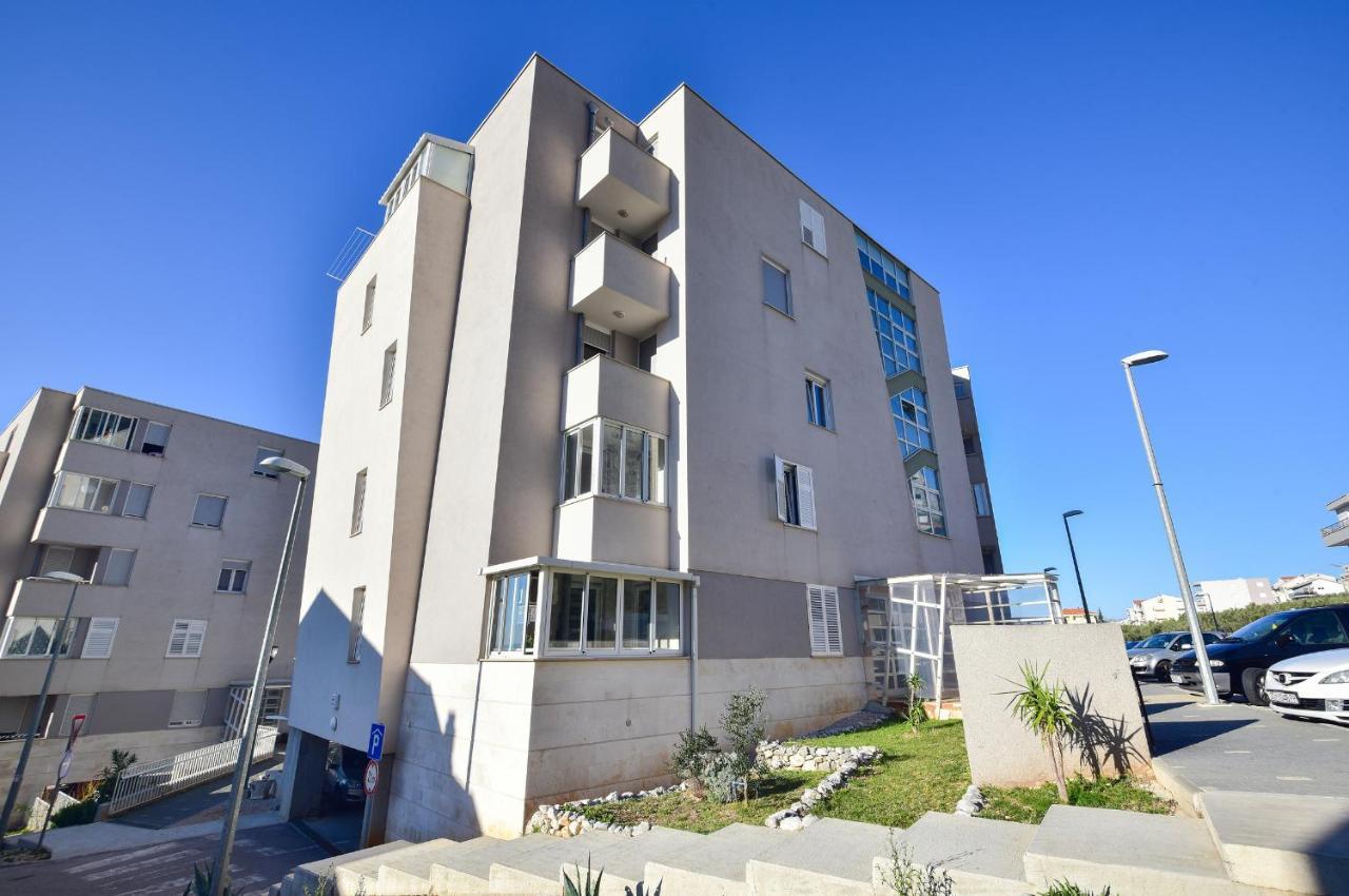 Sunshine Apartment Makarska Eksteriør billede