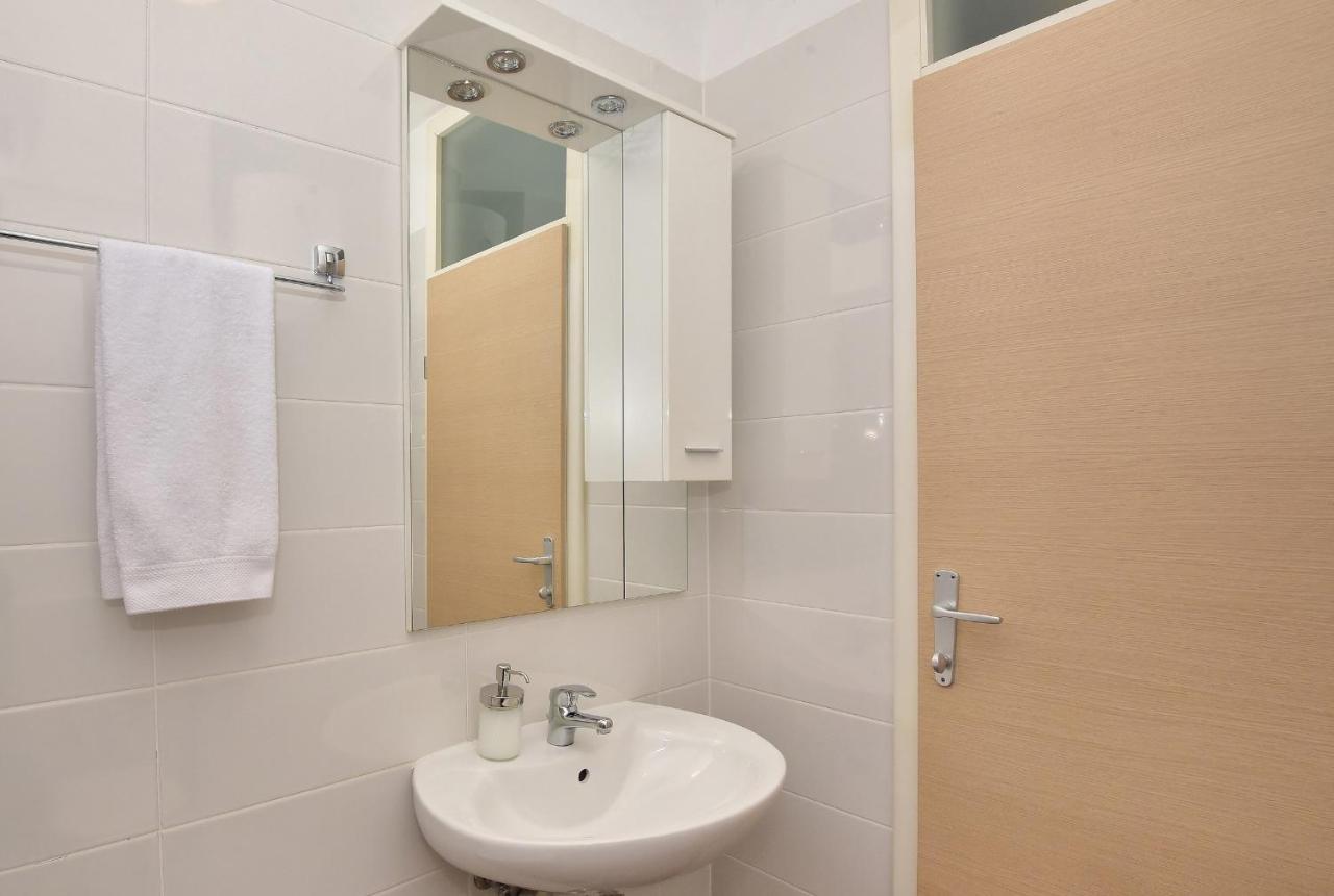 Sunshine Apartment Makarska Eksteriør billede